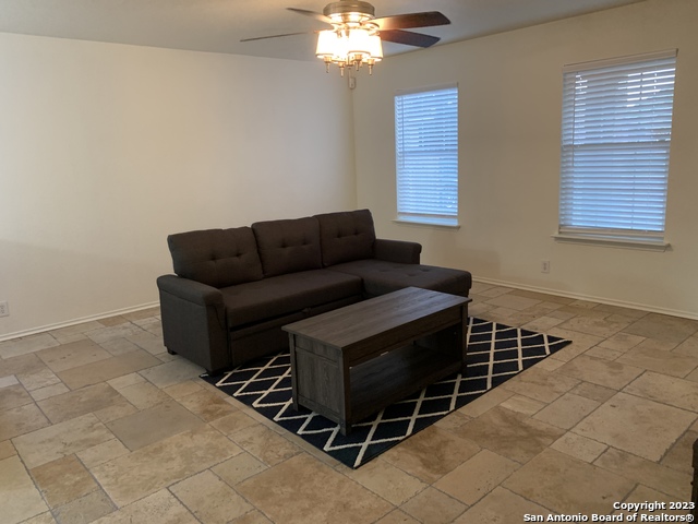 10615 Shaenview Property Photo 4