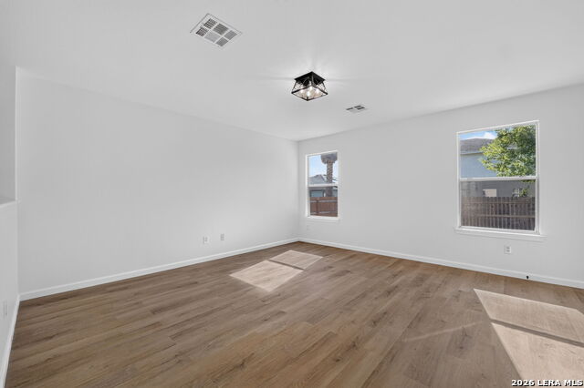 3659 Archer Blvd Property Photo 9