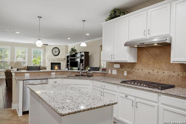 12704 Canyon Bay Property Photo 17