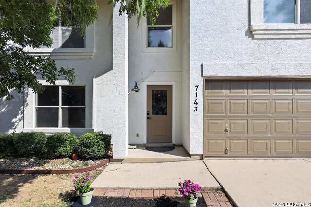 7143 Valewood Vw Property Photo 4