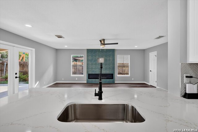 7143 Valewood Vw Property Photo 15