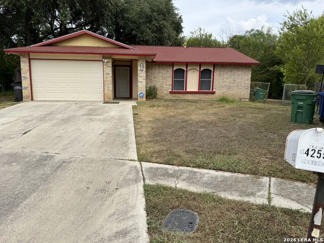 4255 Apple Tree Dr Property Photo 1