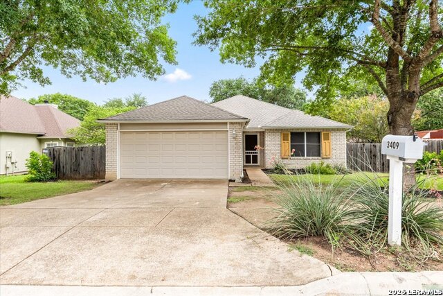 3409 Columbia Dr Property Photo 1