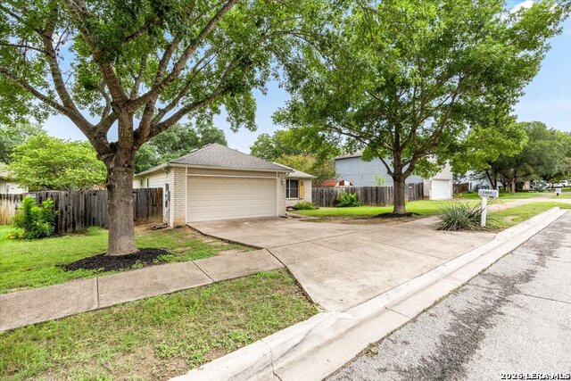 3409 Columbia Dr Property Photo 2