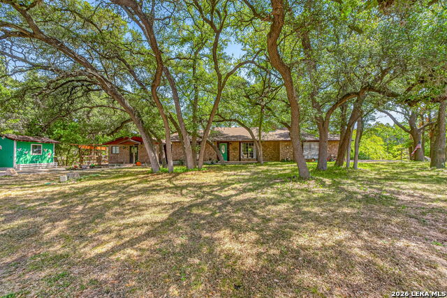 405 Fm 1376 Property Photo 2