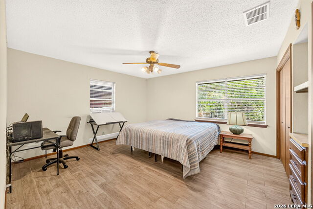 405 Fm 1376 Property Photo 15