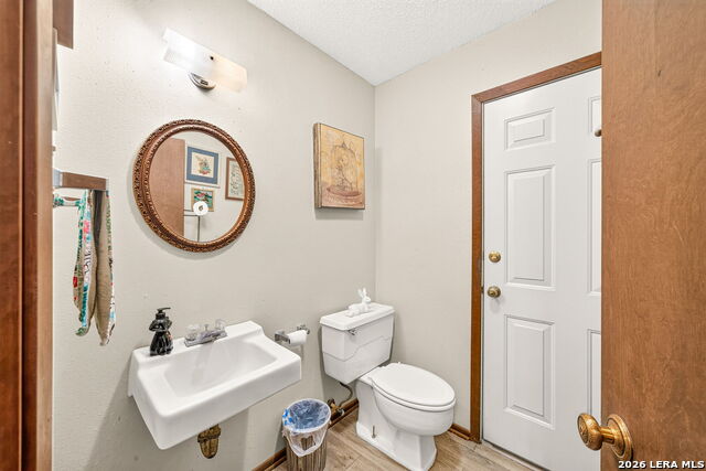 405 Fm 1376 Property Photo 18