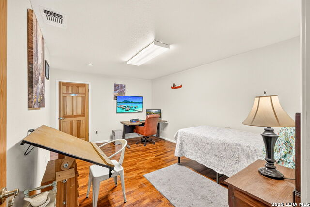 405 Fm 1376 Property Photo 23