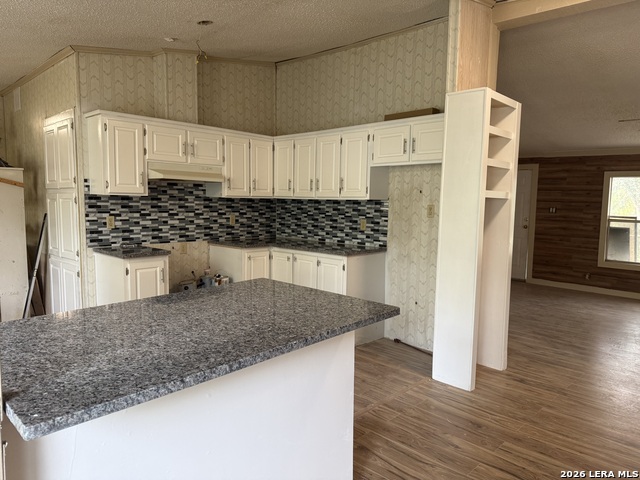 102 Dewey Ln Property Photo 2