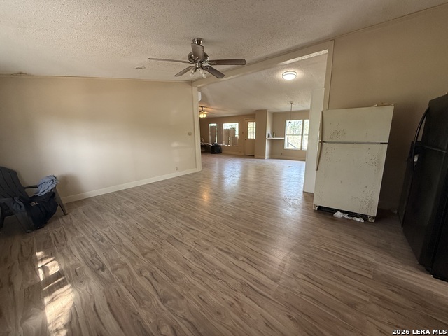 102 Dewey Ln Property Photo 6