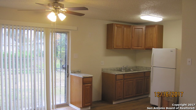 2555 Cincinnati Property Photo 5