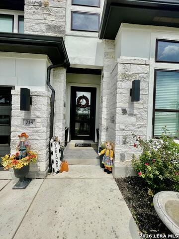 739 Alta Circle Property Photo 4