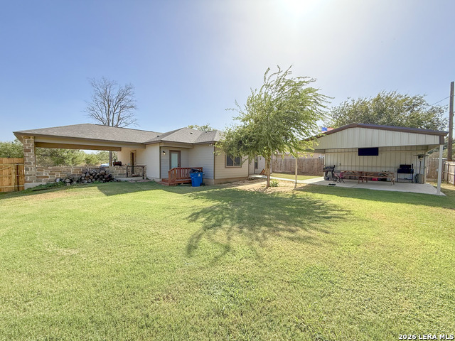 300 Bluebonnet Ave Property Photo 22