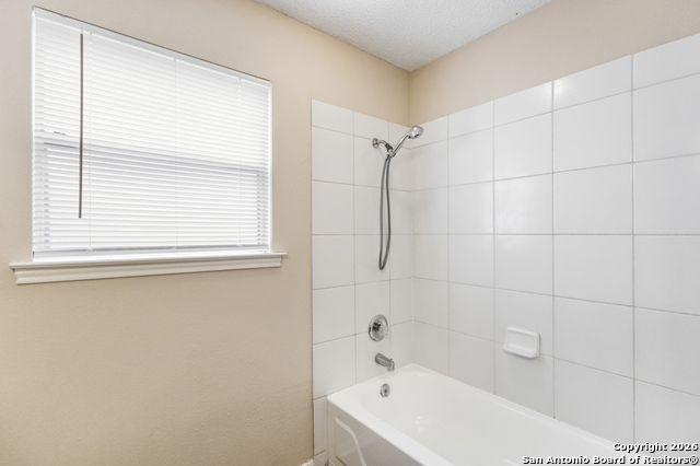 11414 Red Feather Ln. Property Photo 27