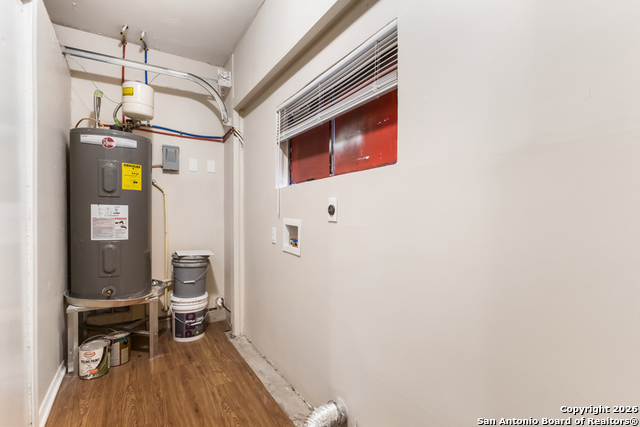 11414 Red Feather Ln. Property Photo 31