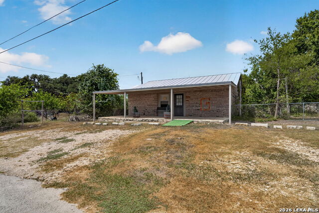 11 Main St Property Photo 5