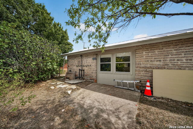 11 Main St Property Photo 37