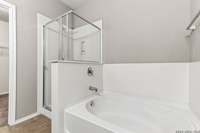 10142 Round Rdg Property Photo 20