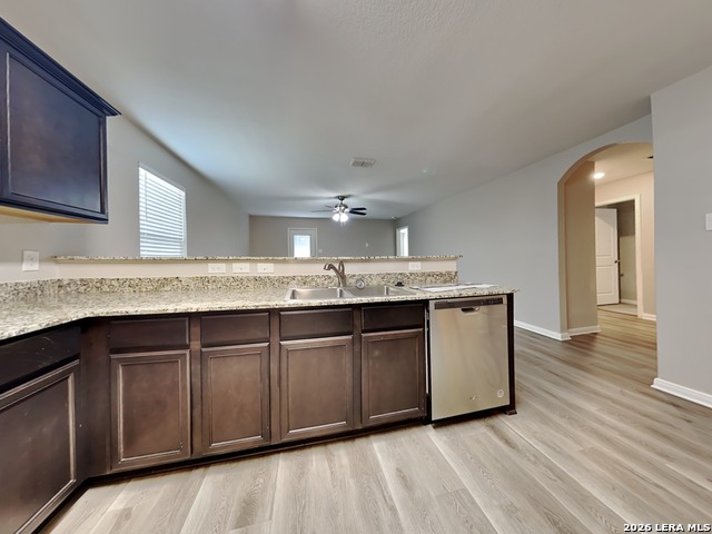 2910 Lavender Mdw Property Photo 7