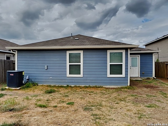 2910 Lavender Mdw Property Photo 18