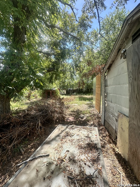 738 W Harding Property Photo 20