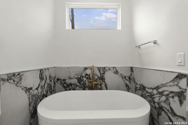 108 Magnolia Cir Property Photo 28