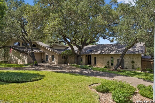 1410 Tarton Ln Property Photo 1