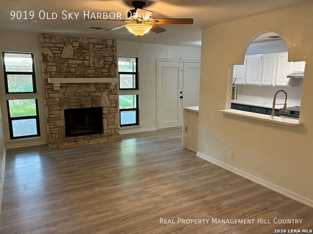 9019 Old Sky Hbr Property Photo 2