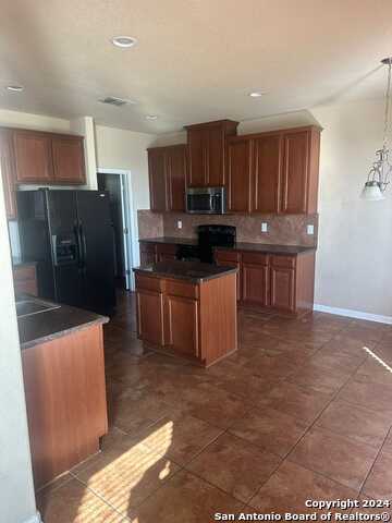 5309 Cilantro Pl Property Photo 4