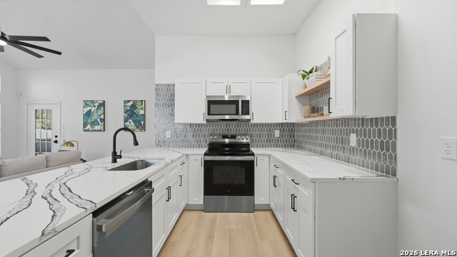 7343 Corian Park Dr Property Photo 7