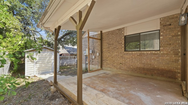 7343 Corian Park Dr Property Photo 21