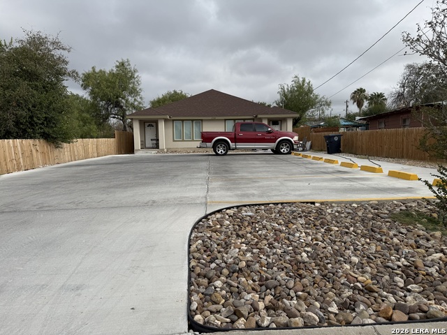 1729 Williams Property Photo 1