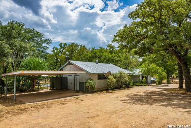1946 N Ranch Road 1623 Property Photo 21