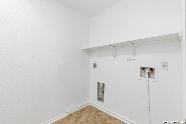 3906 Medina Br Property Photo 12