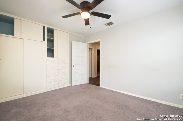 403 Pilgrim Dr Property Photo 12
