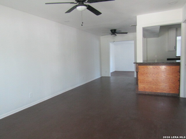 403 Pilgrim Dr Property Photo 12