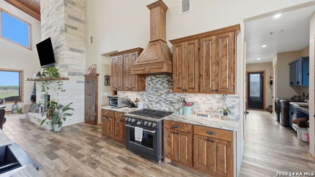 12093 New Sulphur Springs Rd Property Photo 8