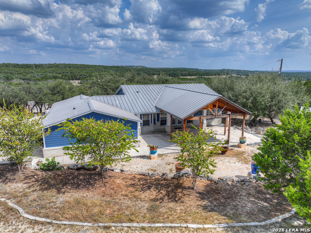 2131 Fm 484 Property Photo 1