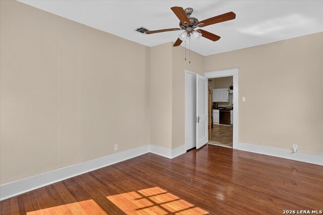 1039 W Russell Pl Property Photo 25