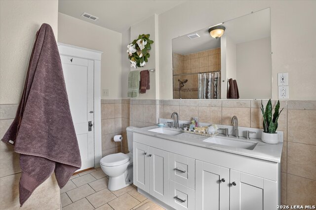 1039 W Russell Pl Property Photo 30
