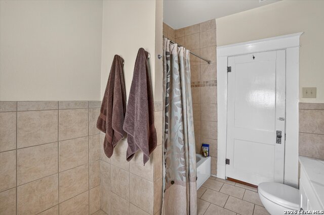 1039 W Russell Pl Property Photo 31