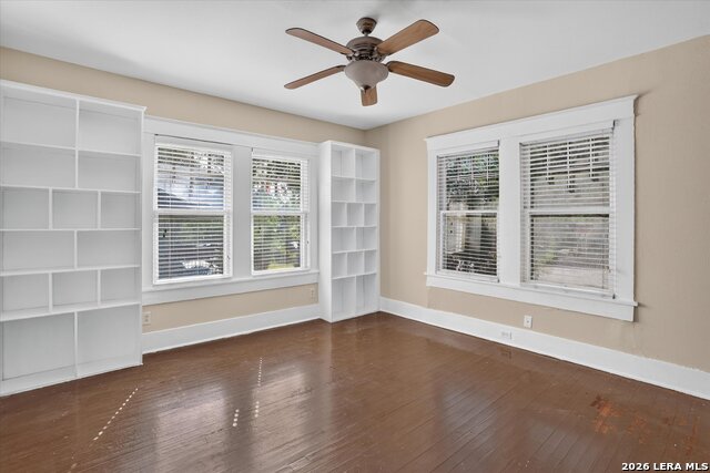 1039 W Russell Pl Property Photo 32