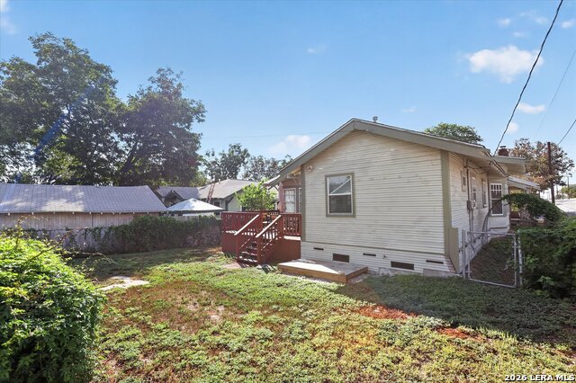 1039 W Russell Pl Property Photo 38