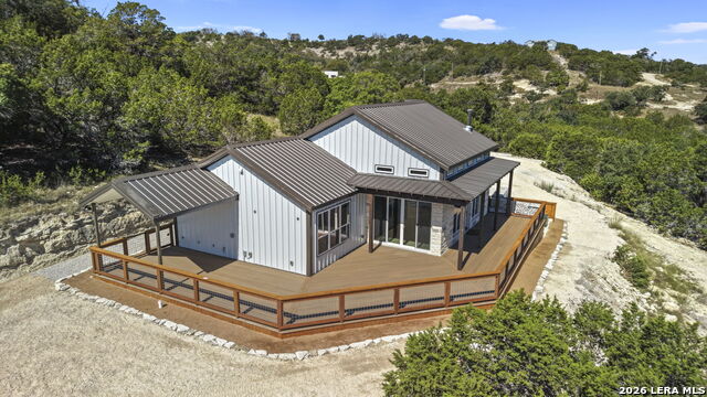 206 Valley Rd Property Photo 5