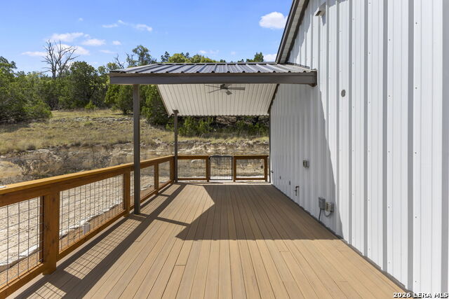 206 Valley Rd Property Photo 7