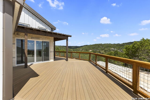 206 Valley Rd Property Photo 9