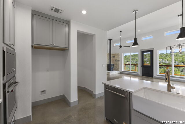 206 Valley Rd Property Photo 26