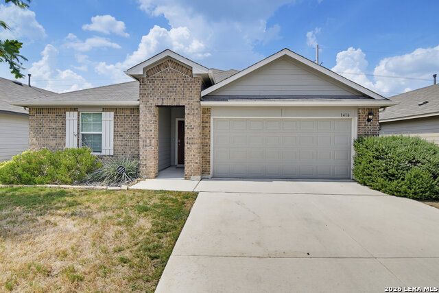 1416 Parkwood Property Photo 1