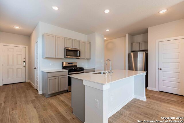 5318 Tourmaline Loop Property Photo 5