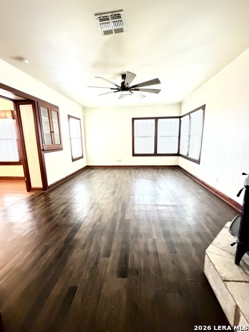 811 County Road 213 Property Photo 9